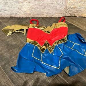 DC Wonder Woman Dog Halloween Costume Size Medium.